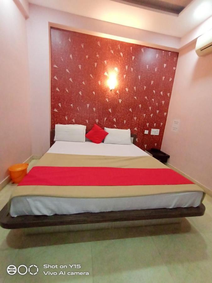 Shree Hotel Shivdhara Somnāth Esterno foto