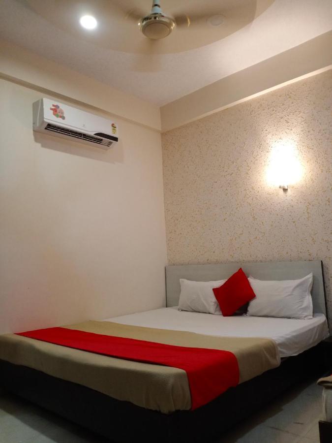 Shree Hotel Shivdhara Somnāth Esterno foto