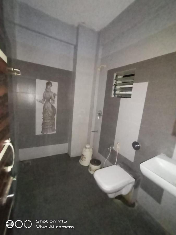 Shree Hotel Shivdhara Somnāth Esterno foto